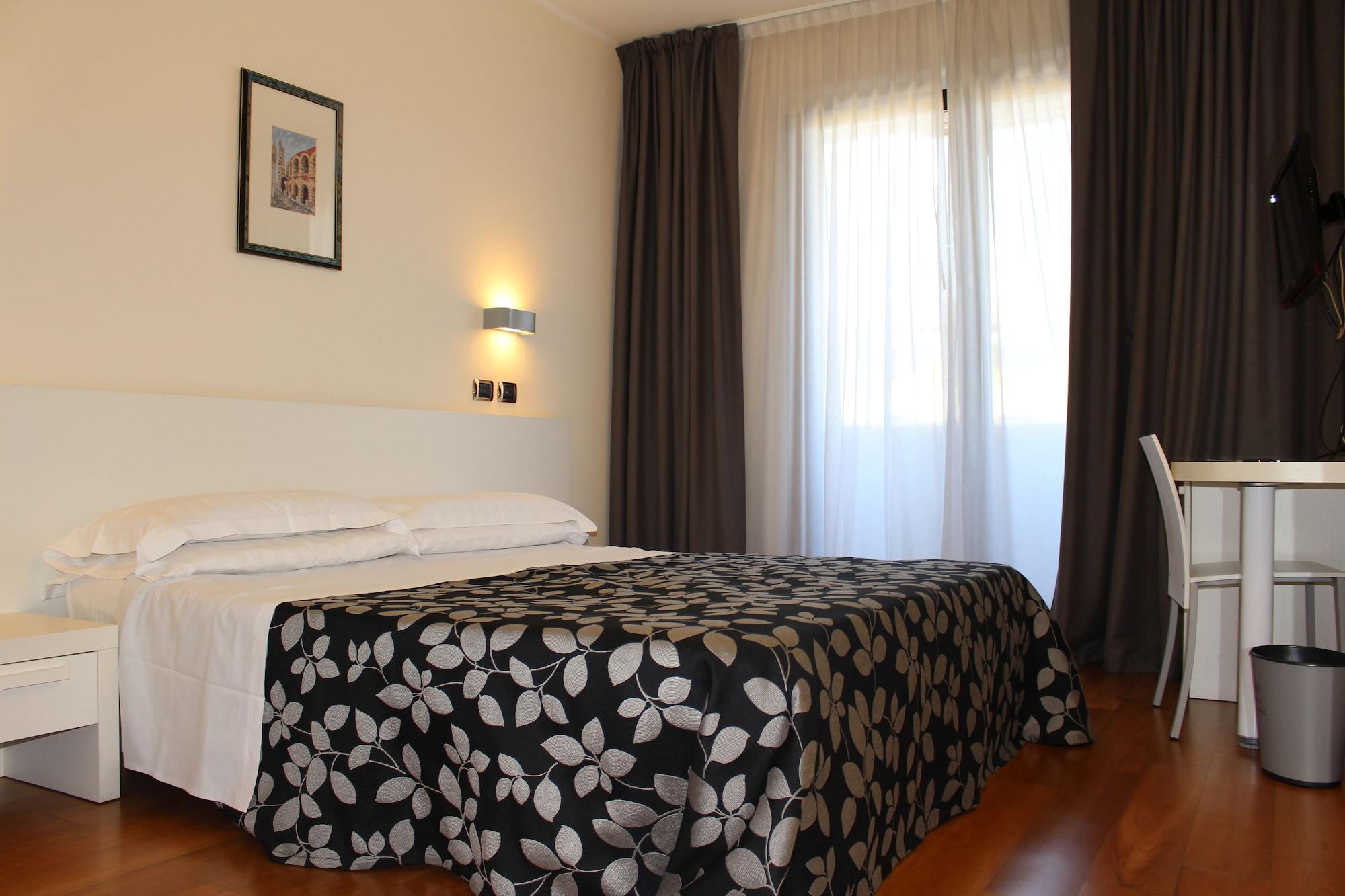Hotel Brandoli Verona Buitenkant foto