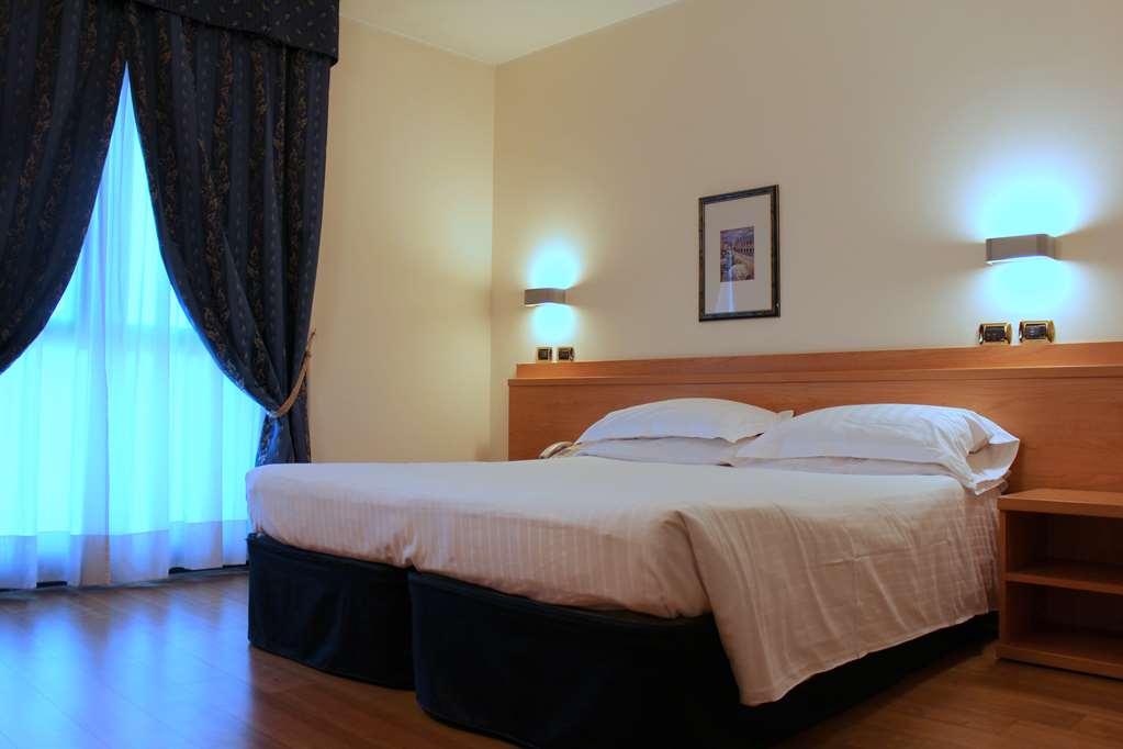 Hotel Brandoli Verona Kamer foto